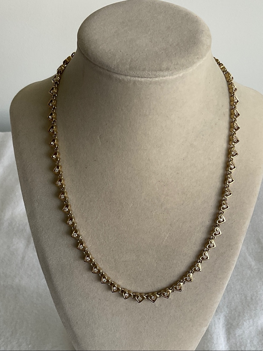 Gold Heart Link Necklace